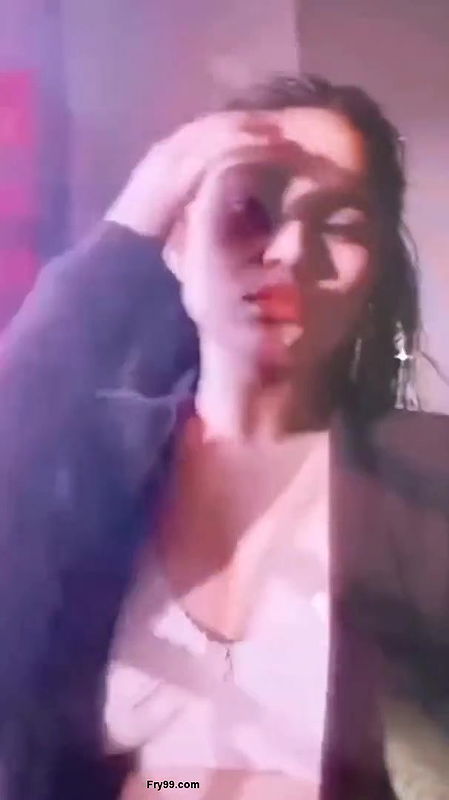 Snapchat Compilation of Hot Teens After Break up