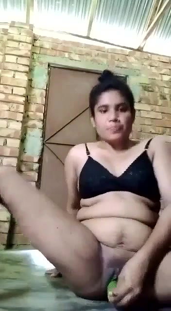 Unsatisfied Village Bhabhi Self Masturbating