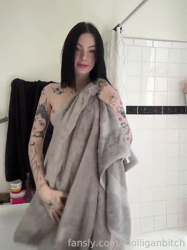 beautiful shemale evelyn