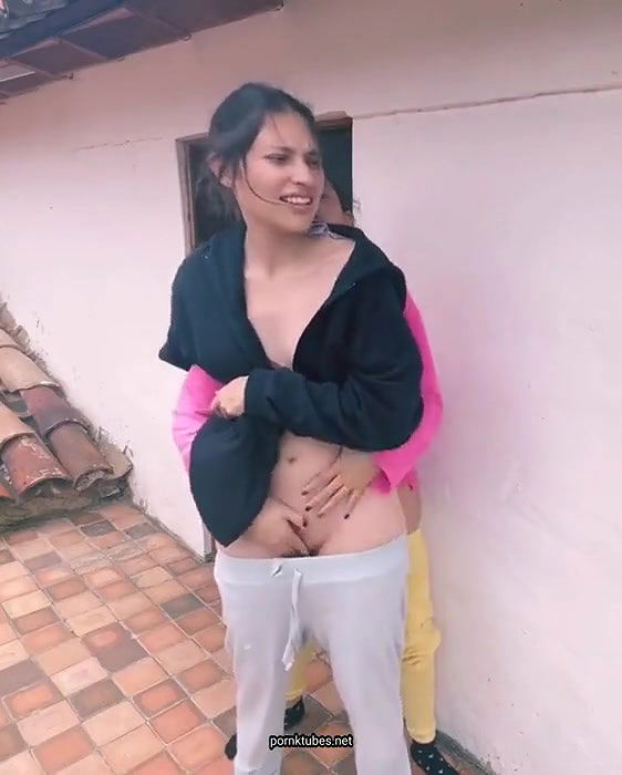 desi girls sexual play outdoors