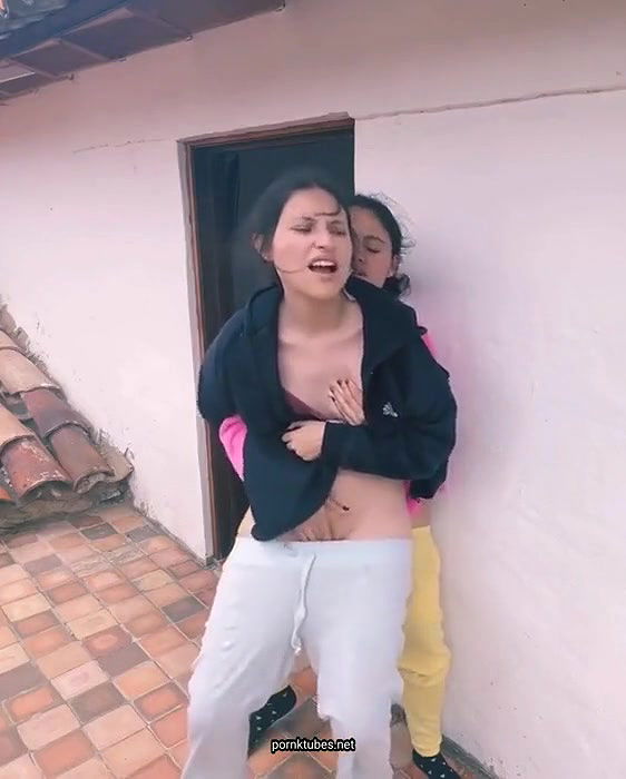 desi girls sexual play outdoors