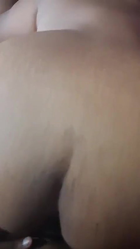 Chubby girl ki thukai doggy style