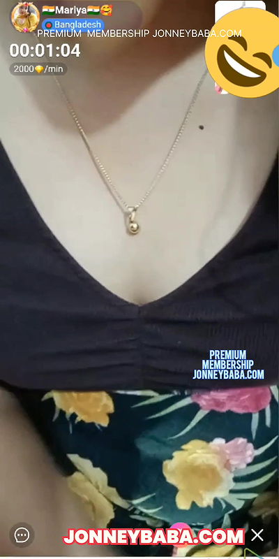 Horny bhabhi chamet nude show