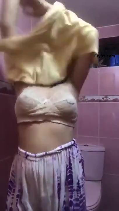 Snapchat Compilation of Hot Teens After Break up