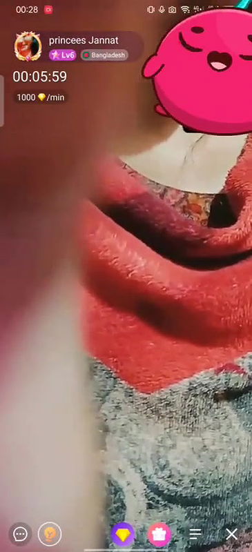 Chamet letest video watch must Mixup Desi