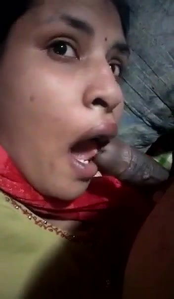 Desi village amateur savita bhabhi blowjob fuck devar viral mms