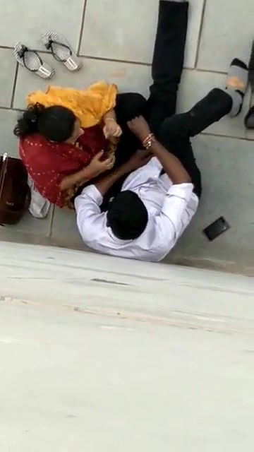 desi aunty blowjob romance in public caught