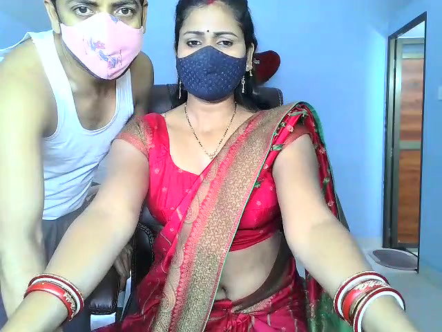 Anu Priya Saree removed by Husband and romance