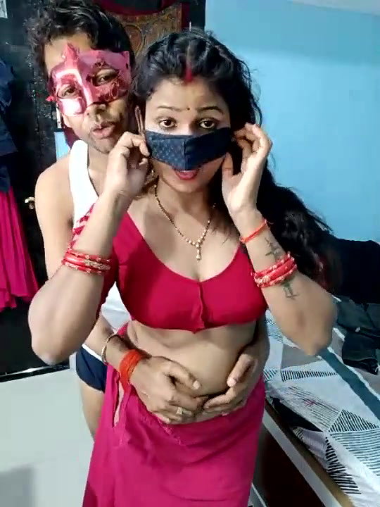 Anu Priya and her husband romance in bedroom and Saree removing and boobs pressing