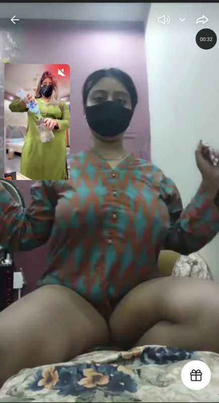 Big boobs and navel live