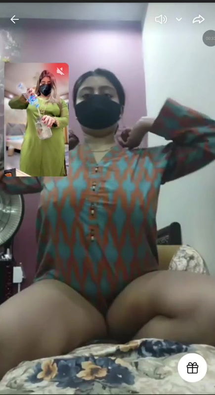 Big boobs and navel live