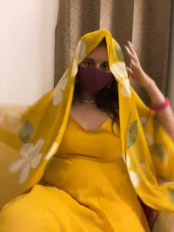 Disha Sharma Pussy Fingering and Moaning and Big round Ass Show