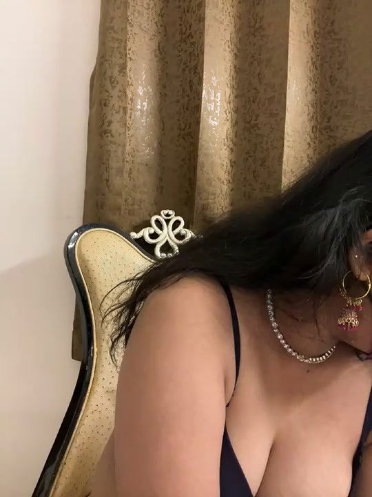 Salwar Suit Girl Disha Sharma Pussy Fingering and Moaning