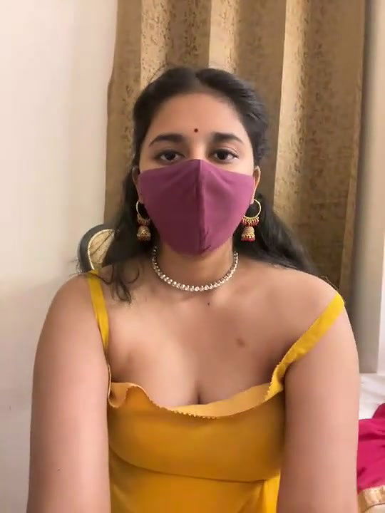 Disha Sharma Full Nude and Round Ass Show