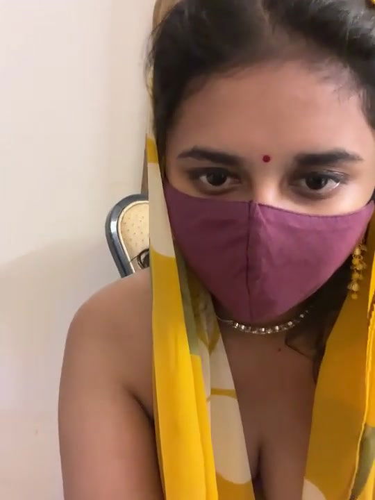 Disha Sharma Boobs and Ass Show