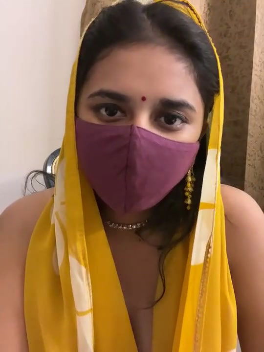 Disha Sharma Boobs and Ass Show