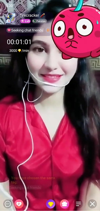 Famous Beautiful Paki Girl Showing  On Chamet Live Exclusive