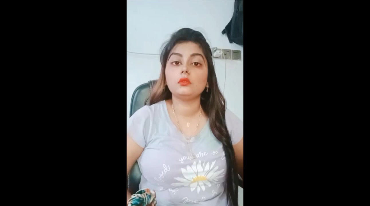 Chubby Girl Live Show