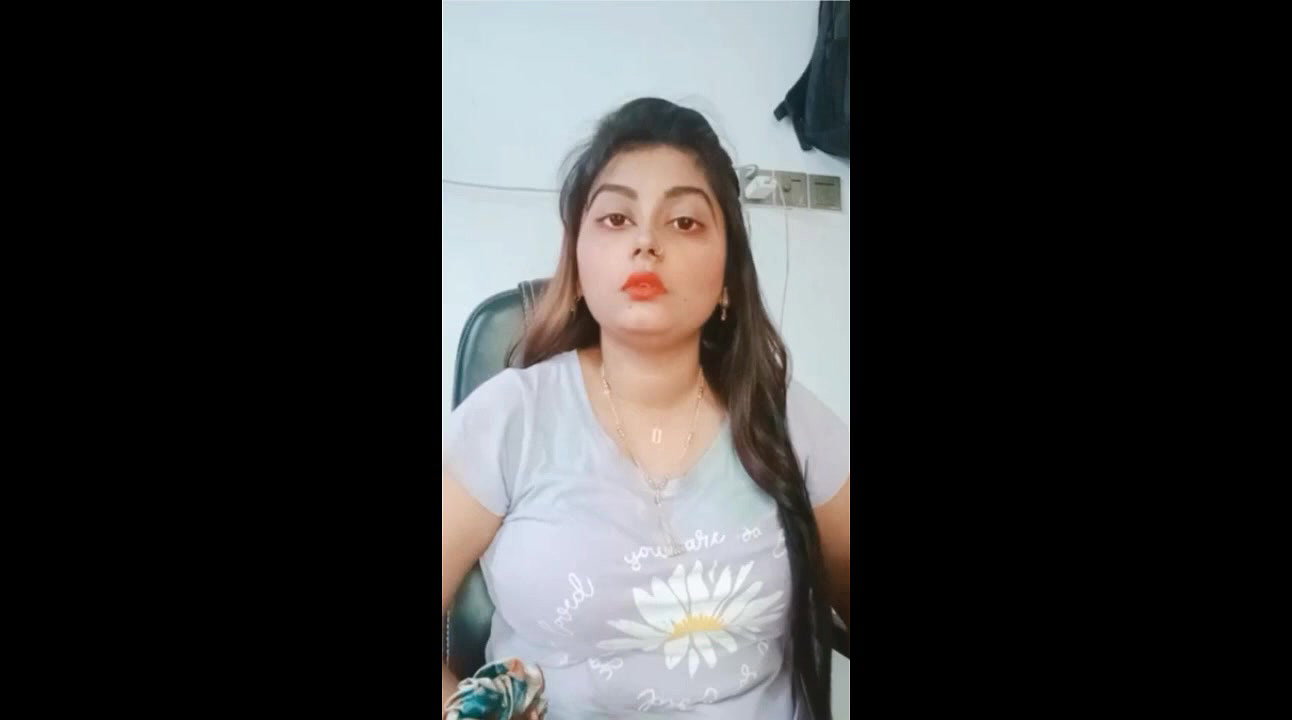 Chubby Girl Live Show