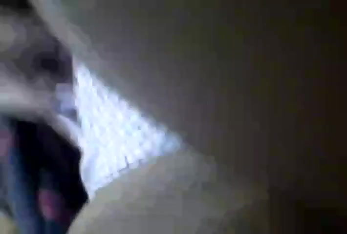 Desi hot bhabhi fingering on vc part