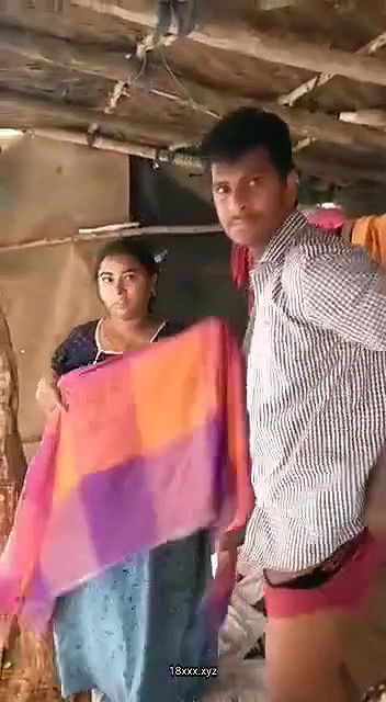 Desi village bhabi hard fuck neighbor caught