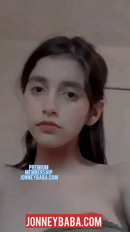 Pakistani infulanser nude snap viral