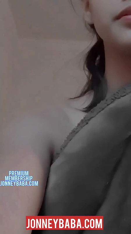 Pakistani infulanser nude snap viral