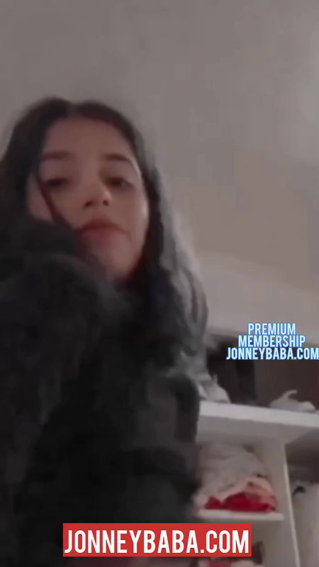 Pakistani infulanser nude snap viral