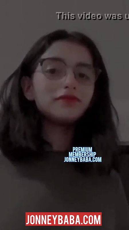 Pakistani infulanser nude snap viral