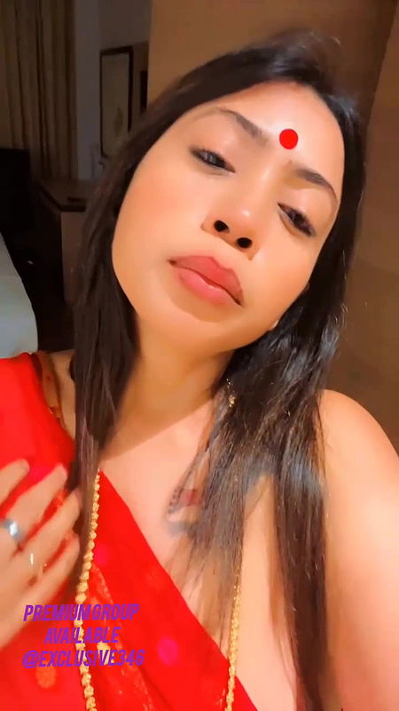 insta Bengali model moumiits nude