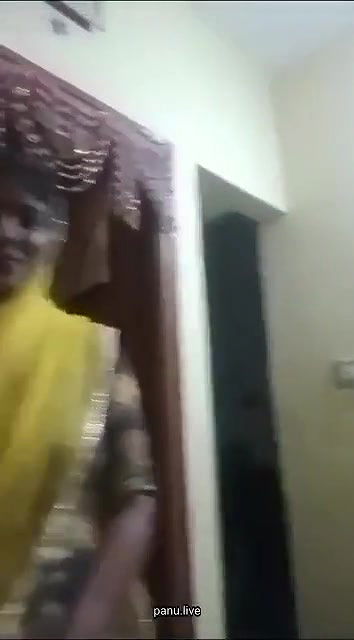 Beautifulbhabhitouchingdewarsdick