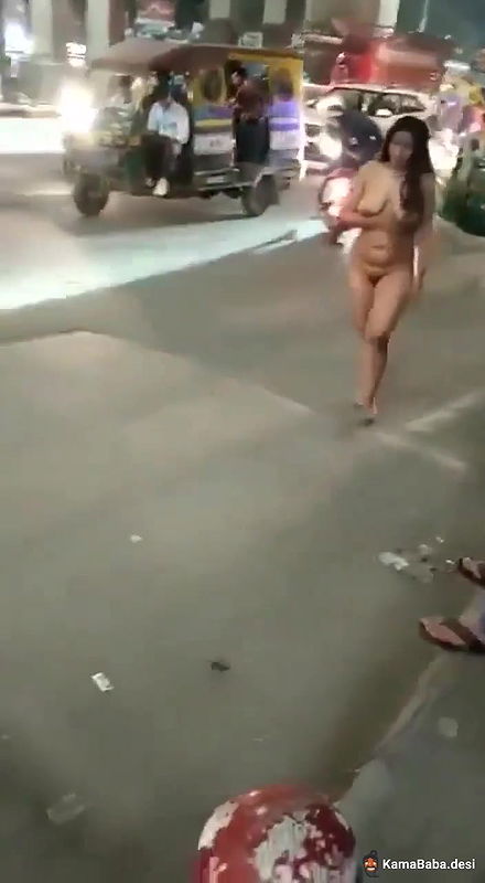 Kolkatanakedwomenwalking