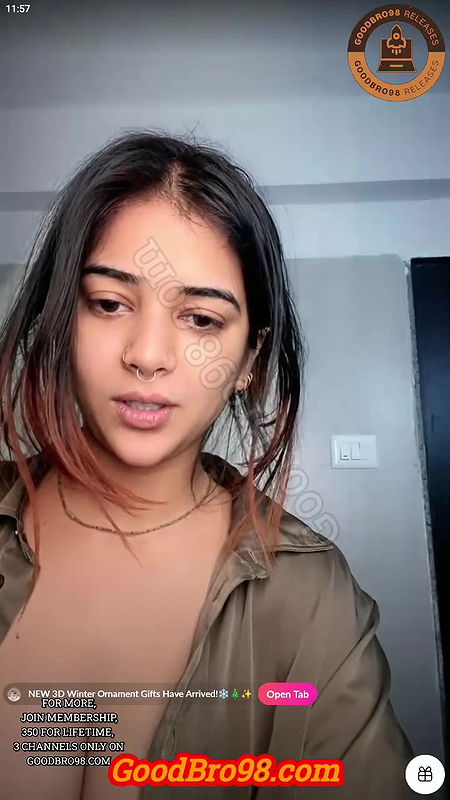 Kritika Kapoor Tango