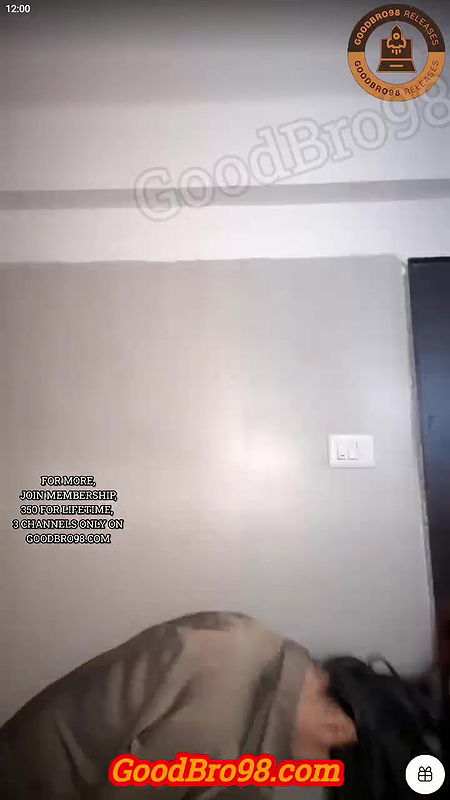 Kritika Kapoor Tango