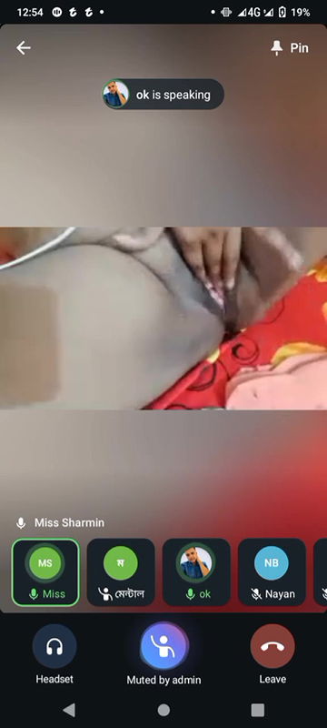 Bangladeshi couple show