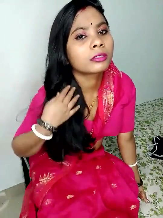 Beautiful Married Desi Girl Boobs Show and Blowjob to BF