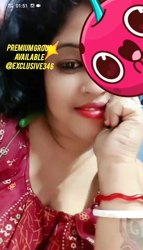 Sangita  chamet with face