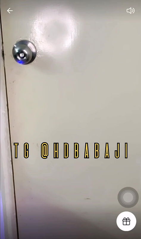 Cute Girl AK Pussy masturbate on Live and Ass Show