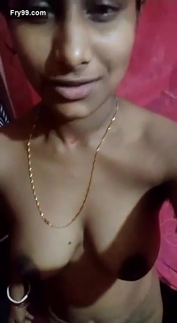 Desi village bhabi opne hr sare