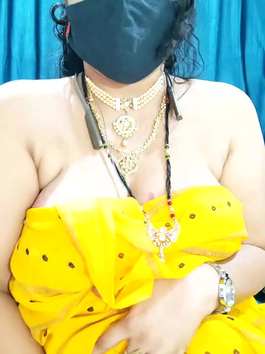 Full Naked Chubby Aunty