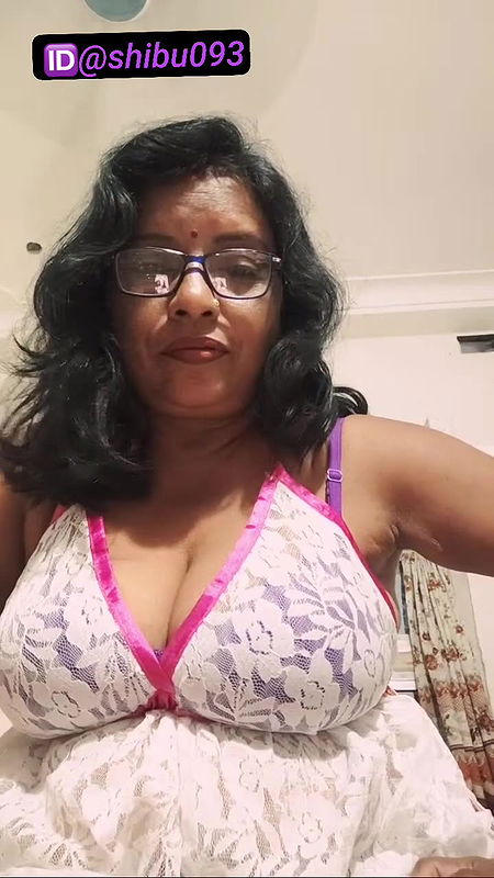 Youtuber Sumitra singha full nude with face video