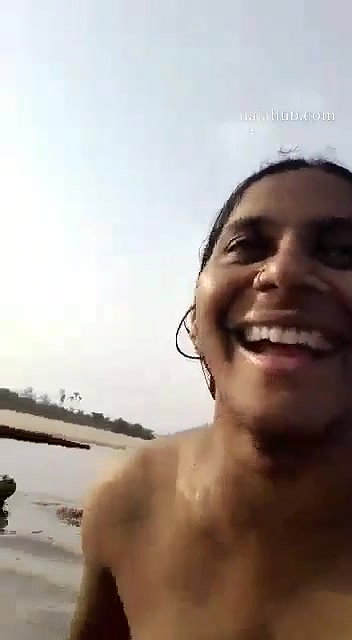 Tamil aunty nude bath