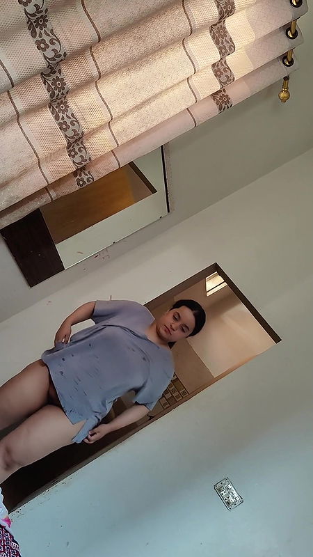 Beutiful Aunty Nude Captured