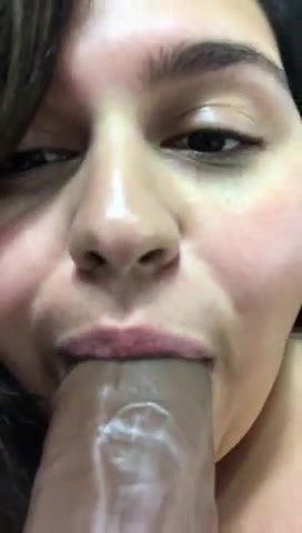 Desi NRI milf girl dildo mastrubation