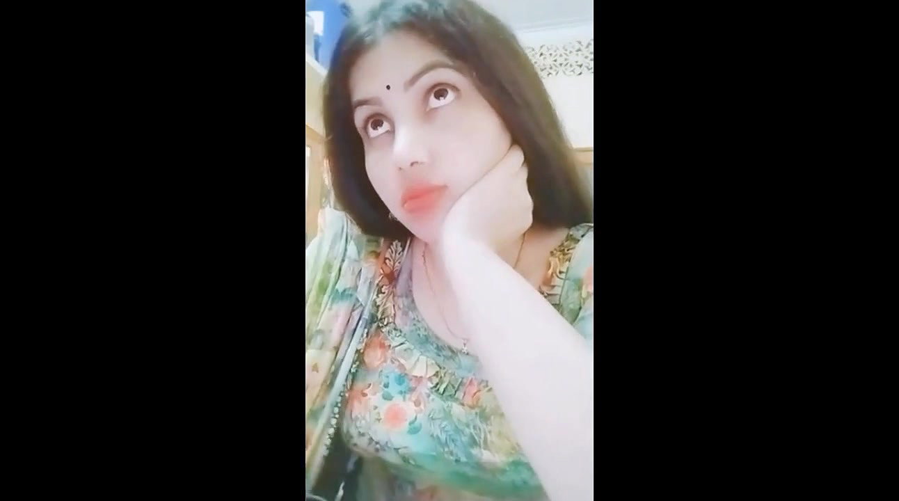 Beautyful Bangladeshi Girl Live Show