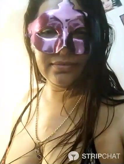 FacedOutgoer Drinking Her Own Pee  Bathing Full Nude on EXCLUSIVE PRIVATE StripChat Show