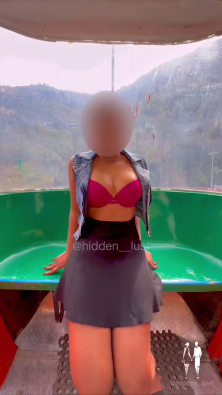 Indian Wife hiddenlust Ropeway Dare Showing Boob Ass