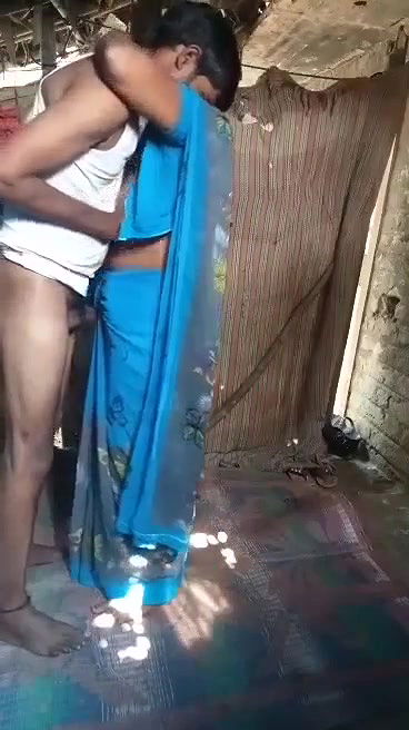 Mature village Randi sex with her customer