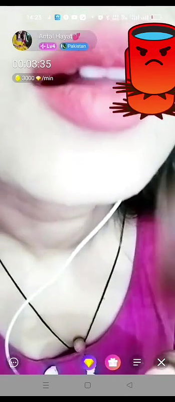 Cute Paki Babe Antal Hayat Flashes Nude Tits Talking to Viewer on Chamet