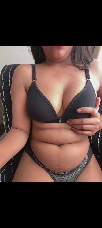 miss lina ScreenRecording